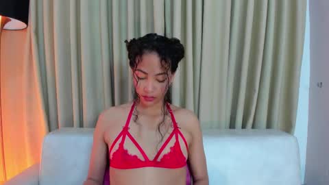 AntonellaHall  online show from 03-06-25, 11:58