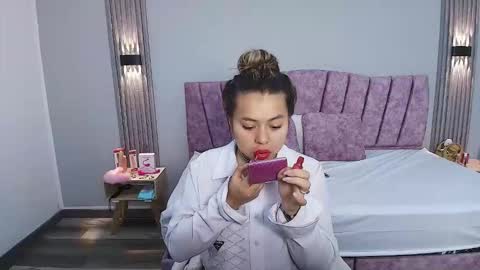 A N T O N E L L A online show from 09-19-25, 11:44