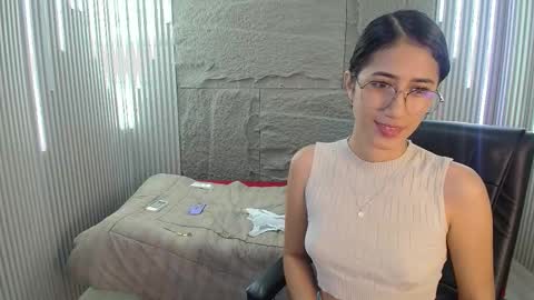 antonellaruizcam online show from 10-08-25, 07:33