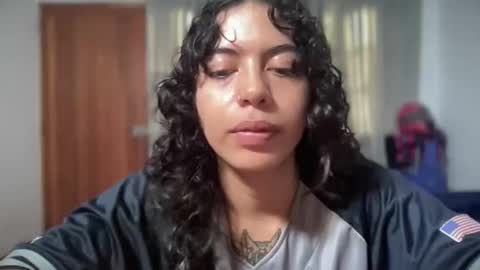 Antonia online show from 11-26-25, 03:02