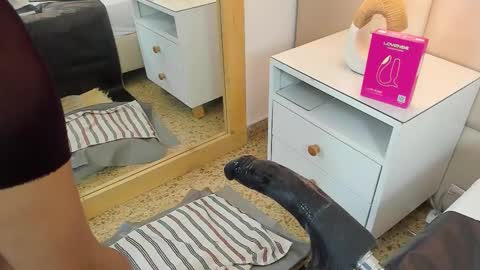 Antonia online show from 02-06-26, 01:36