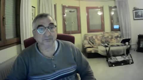 Antonio online show from 01-17-25, 02:29