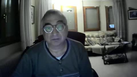 Antonio online show from 01-19-25, 04:54
