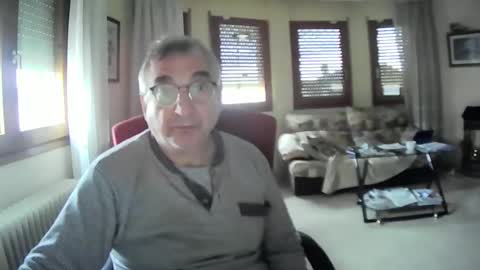 Antonio online show from 01-26-25, 01:36
