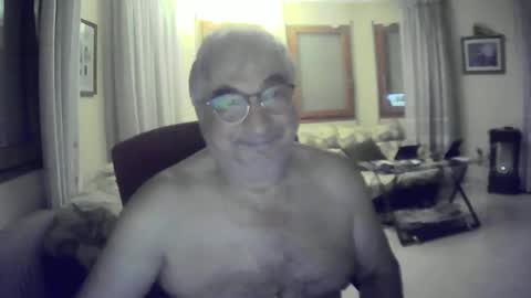 Antonio online show from 09-14-25, 12:54