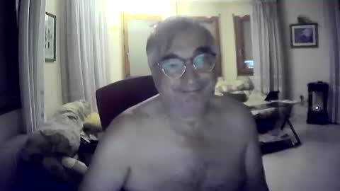 Antonio online show from 09-22-25, 01:29