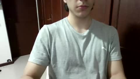 Snapshot of antonio_ricci chatting on 10-01-25, 01:44 antonio_ricci online show from 10-01-25, 01:44