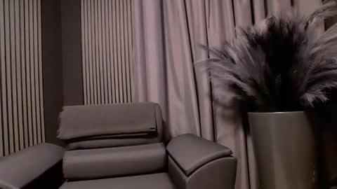 HI My name is Antonio online show from 10-01-25, 06:58