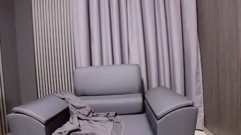 HI My name is Antonio online show from 10-17-25, 06:54