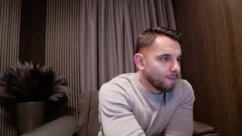 HI My name is Antonio online show from 01-07-26, 08:00