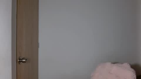 antonnella online show from 10-23-25, 12:54