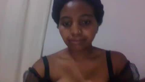 Snapshot of antonyah chatting on 02-18-26, 04:41 Antonyah online show from 02-18-26, 04:41