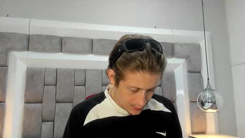 Anthony King online show from 11-03-25, 09:16