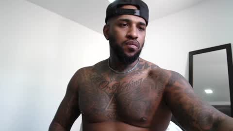 antwanblack11 online show from 12-08-24, 08:04