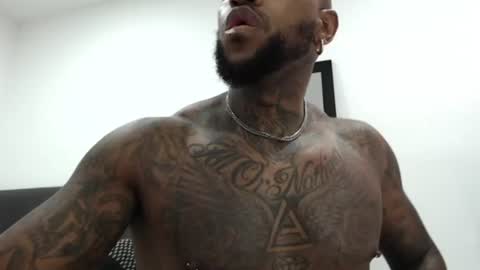 antwanblack11 online show from 01-03-25, 03:27