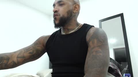 antwanblack11 online show from 03-09-25, 08:18