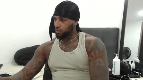 antwanblack11 online show from 09-11-25, 11:49