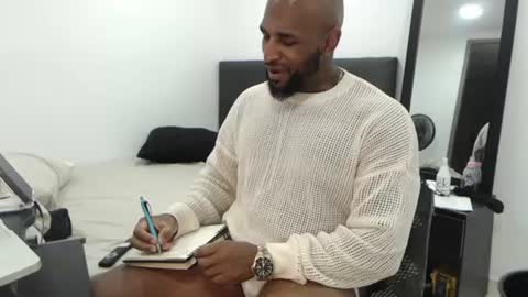 antwanblack11 online show from 09-22-25, 11:29