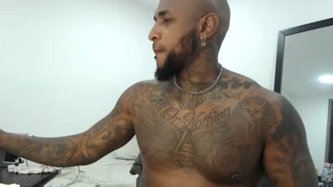 antwanblack11 online show from 10-03-25, 01:30