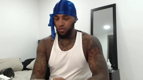 antwanblack11 online show from 10-15-25, 06:19