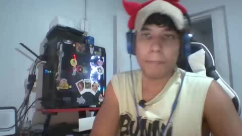 Snapshot of anuardhm chatting on 11-04-25, 04:55 AnuarDHM online show from 11-04-25, 04:55