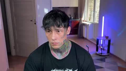 Snapshot of anubisgod88 chatting on 03-25-26, 06:08 Tom online show from 03-25-26, 06:08