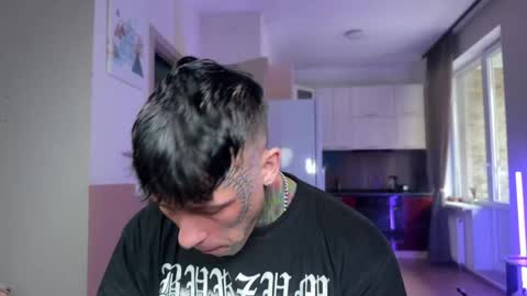 Snapshot of anubisgod88 chatting on 04-04-26, 05:27 Tom online show from 04-04-26, 05:27