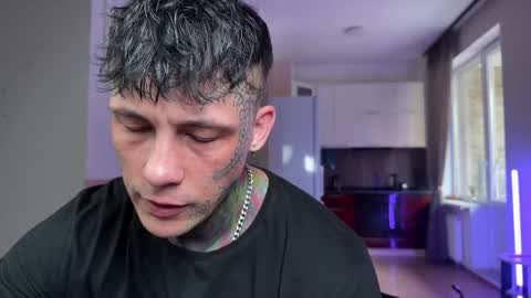 Snapshot of anubisgod88 chatting on 04-07-26, 05:52 Tom online show from 04-07-26, 05:52