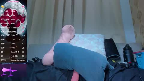 Camila  online show from 10-18-25, 05:10