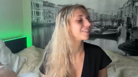 Snapshot of anyaa777 chatting on 02-27-26, 05:02 Anya online show from 02-27-26, 05:02