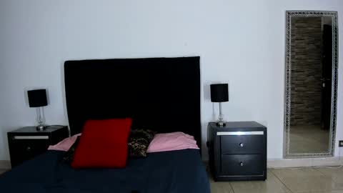 I am Anya online show from 12-28-24, 10:23