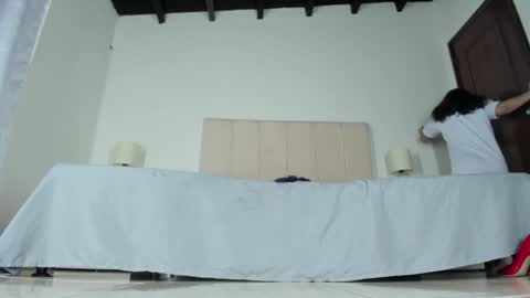 I am Anya online show from 01-05-25, 11:59