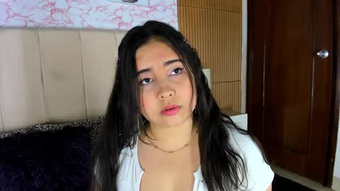 I am Anya online show from 01-20-25, 08:09