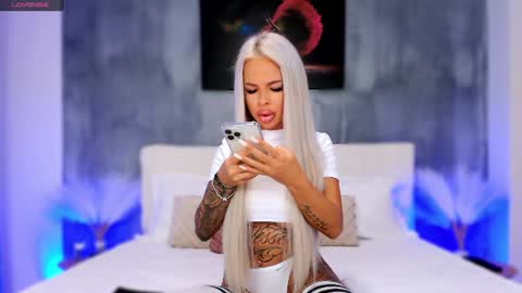 anyas_dolce online show from 12-22-24, 06:15