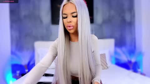 anyas_dolce online show from 01-30-25, 06:21