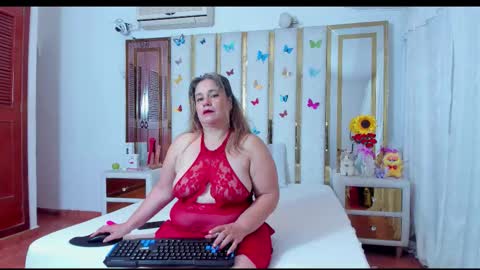 Anyela  online show from 10-14-25, 02:34