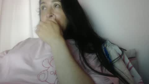 Snapshot of anysophy chatting on 10-13-25, 10:10 SOFFIA online show from 10-13-25, 10:10