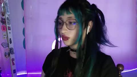 Snapshot of aoi_dandelion chatting on 11-09-25, 10:30 aoi_dandelion online show from 11-09-25, 10:30