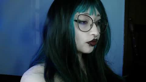 Snapshot of aoi_dandelion chatting on 11-24-25, 12:21 aoi_dandelion online show from 11-24-25, 12:21