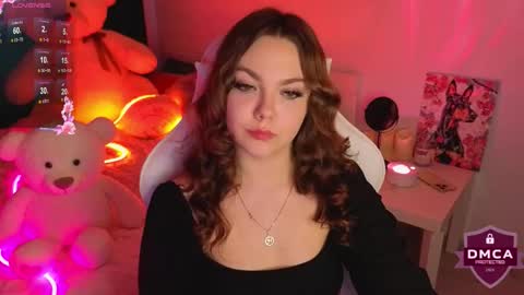 Aphelia online show from 10-14-25, 02:18