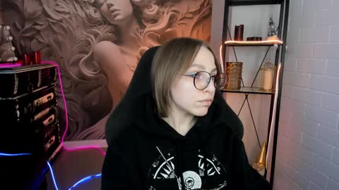 APHEX QUEEN online show from 02-02-25, 05:15