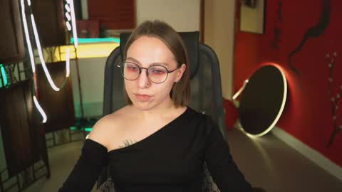 APHEX QUEEN online show from 02-04-25, 03:26