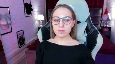 APHEX QUEEN online show from 02-05-25, 01:44