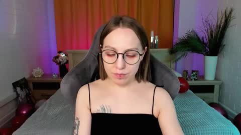 APHEX QUEEN online show from 02-09-25, 11:04