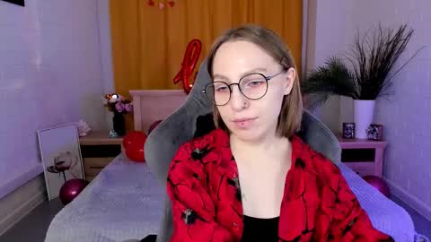 APHEX QUEEN online show from 02-12-25, 01:06