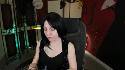 APHEX QUEEN online show from 03-12-25, 01:08