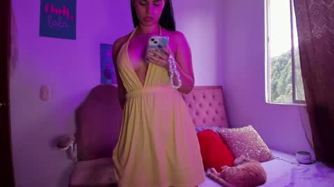 Sara Model Independent online show from 02-03-25, 10:00