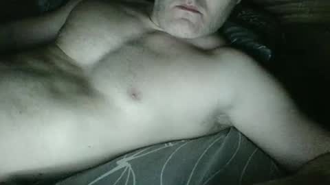 Snapshot of apluslickin chatting on 12-13-24, 02:43 Aplusickin online show from 12-13-24, 02:43