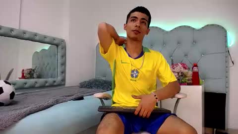 Snapshot of apolo_richards chatting on 02-11-26, 07:30 Apolo Richards online show from 02-11-26, 07:30