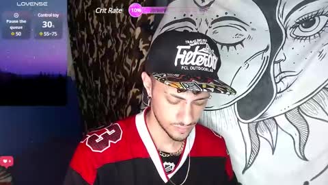 Snapshot of apolo_s chatting on 12-12-24, 08:25 Andres online show from 12-12-24, 08:25